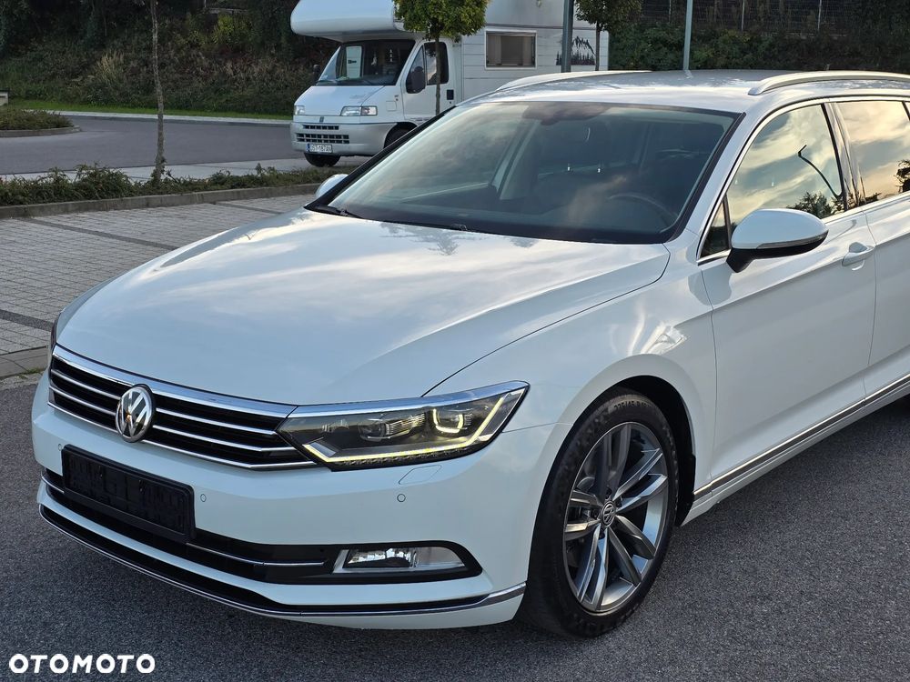 Volkswagen Passat - 19
