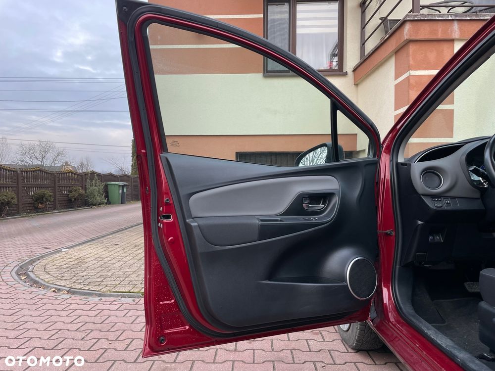 Toyota Yaris 1.5 VVT-i Comfort - 19