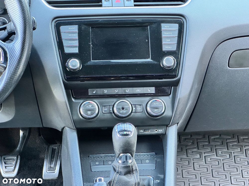 Skoda Octavia 2.0 TDI (Green tec) RS - 12