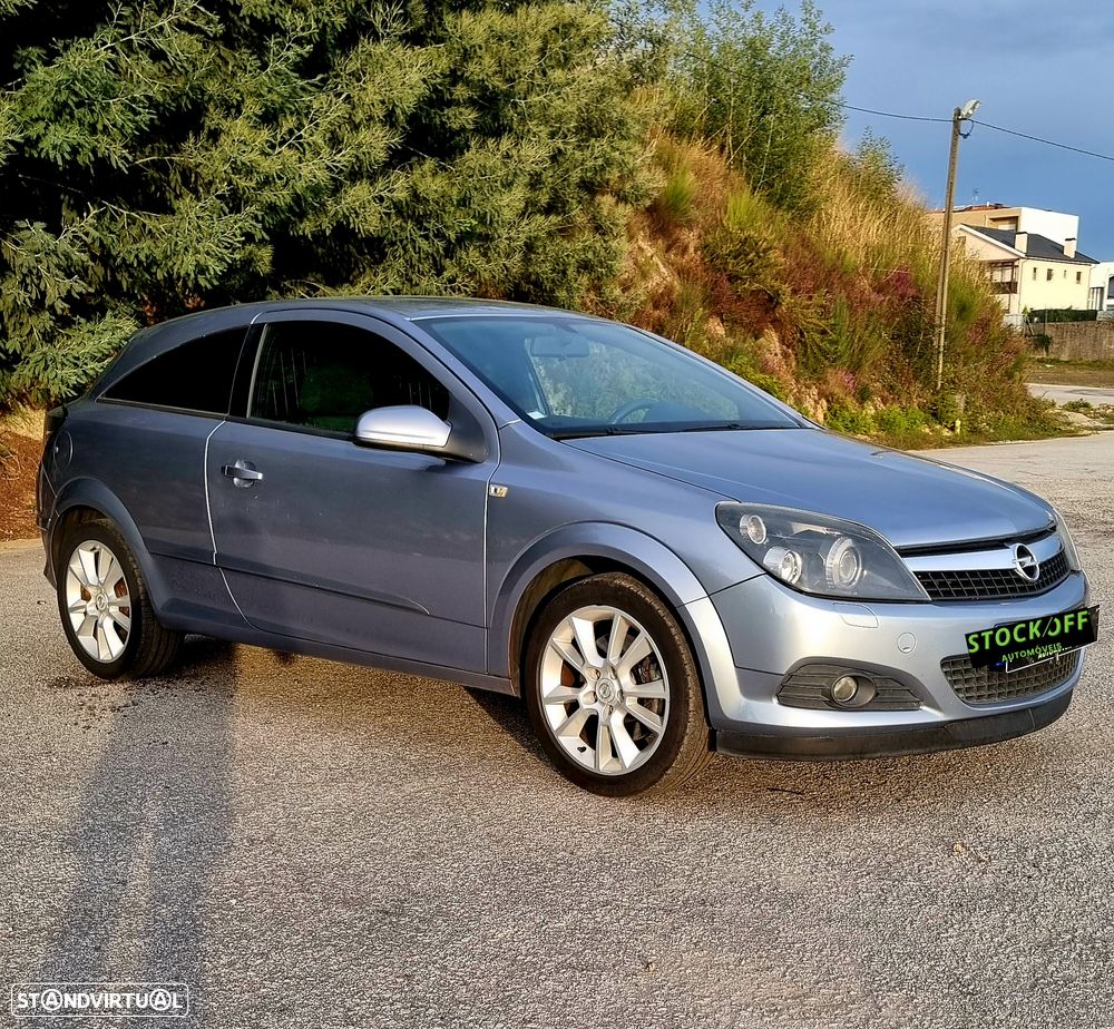 Opel Astra GTC 1.7 CDTi - 5
