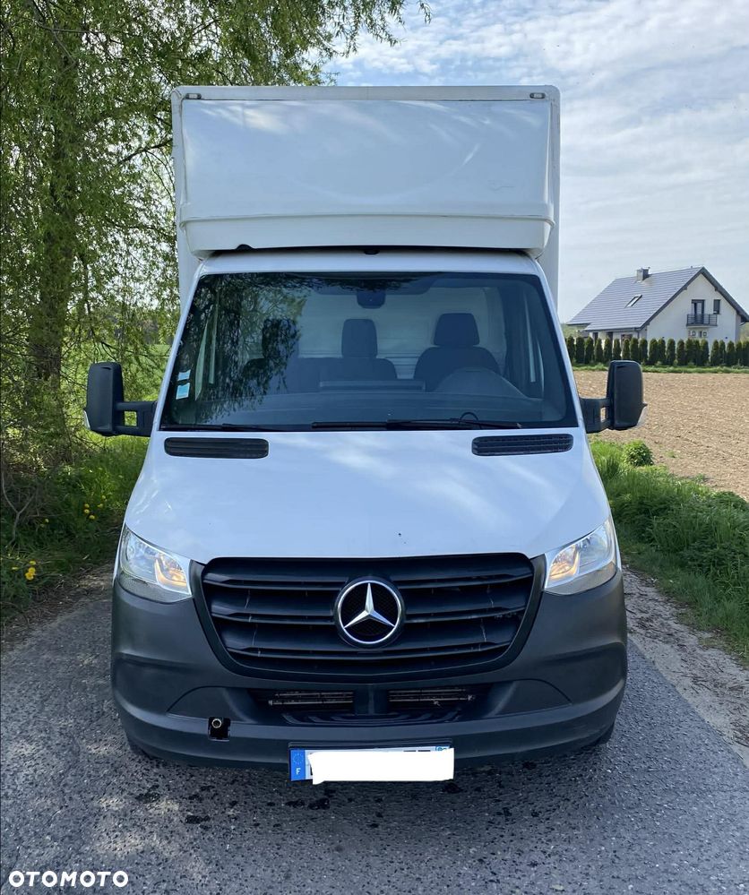 Mercedes-Benz Sprinter - 2
