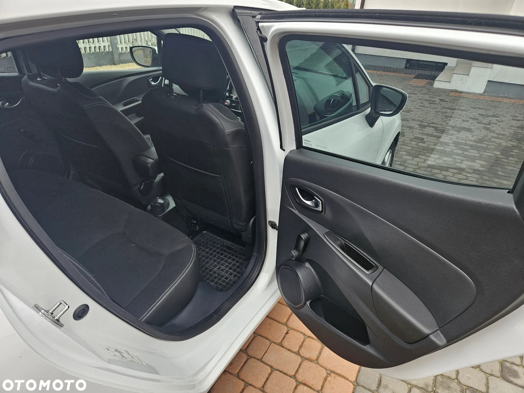 Renault Clio 1.5 dCi Business - 10