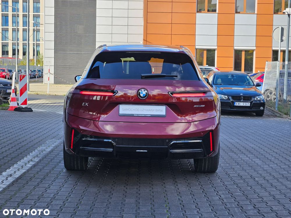 BMW iX xDrive60 111.5kWh - 38