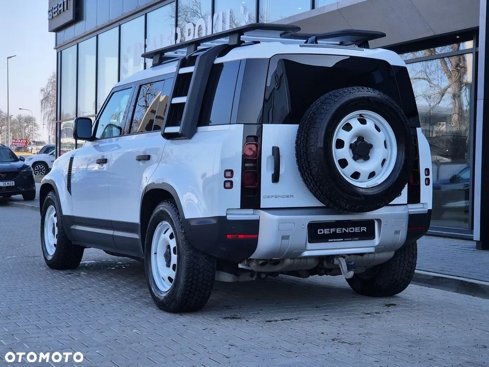 Land Rover Defender - 6