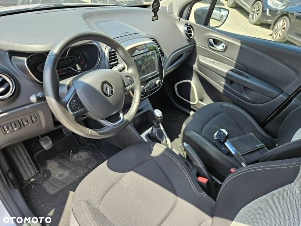 Renault Captur - 10