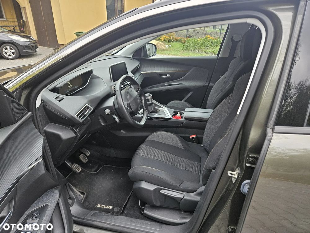 Peugeot 5008 - 7
