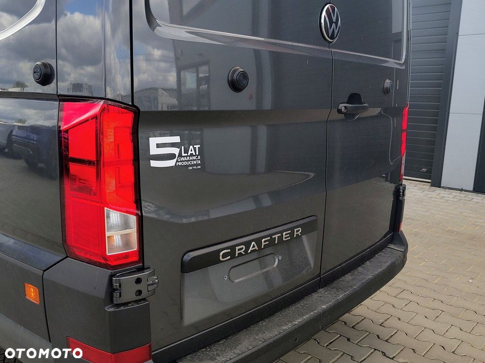 Volkswagen Crafter 35 2.0 TDI L4H3 4490 177KM AUTOMAT - 8