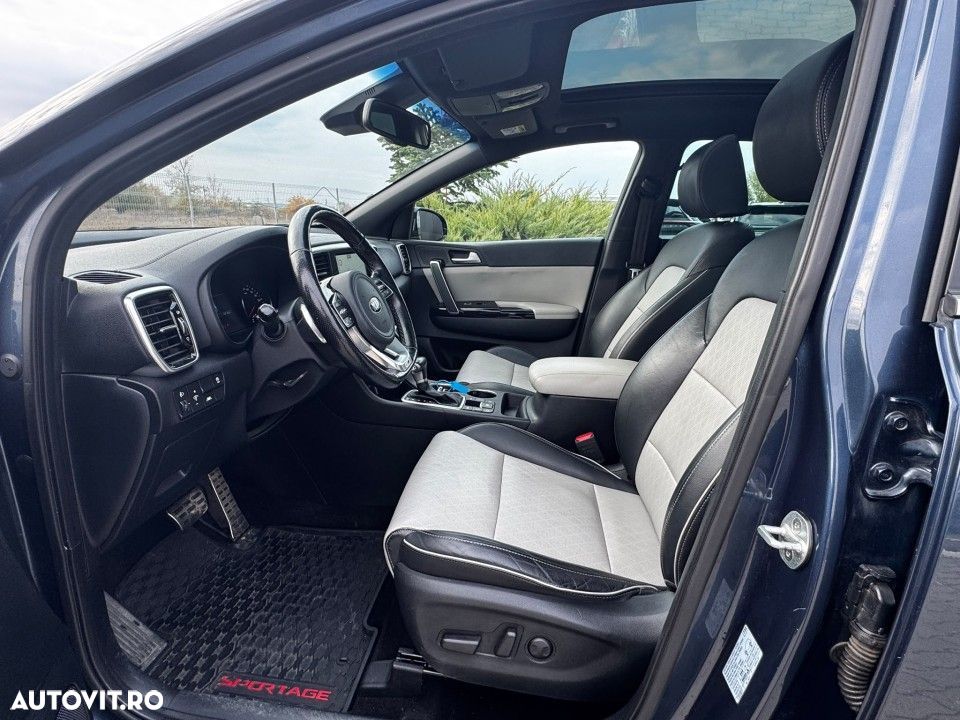 Kia Sportage - 10