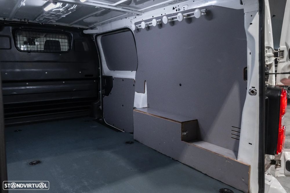 Peugeot Expert Longa 2.0 HDi L3H1 - 38