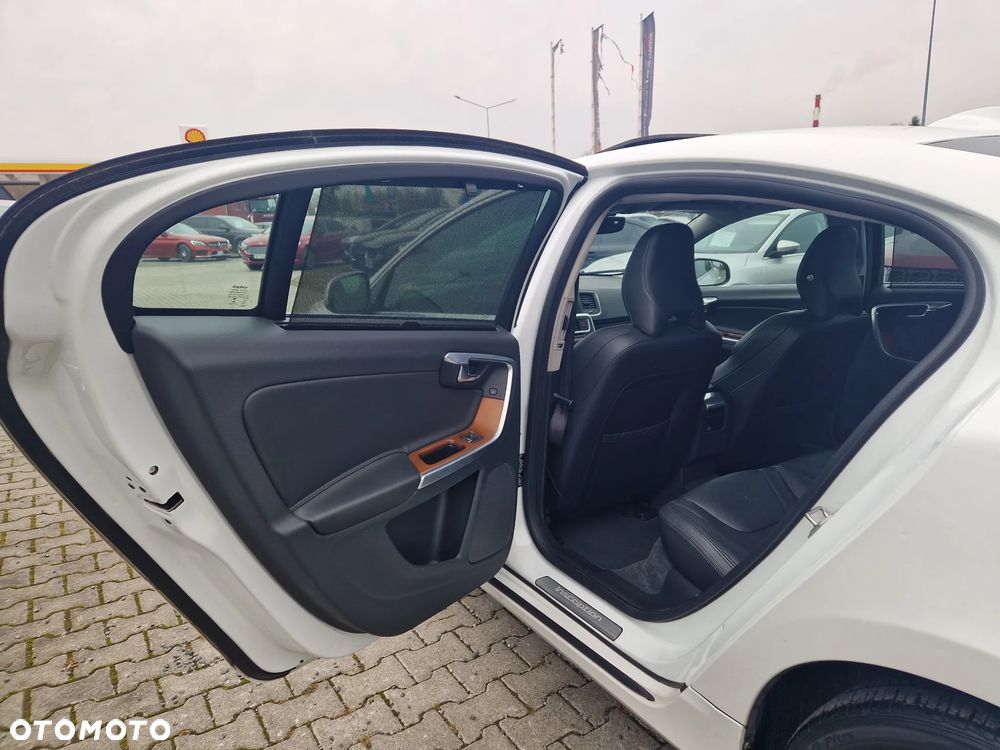 Volvo S60 - 26