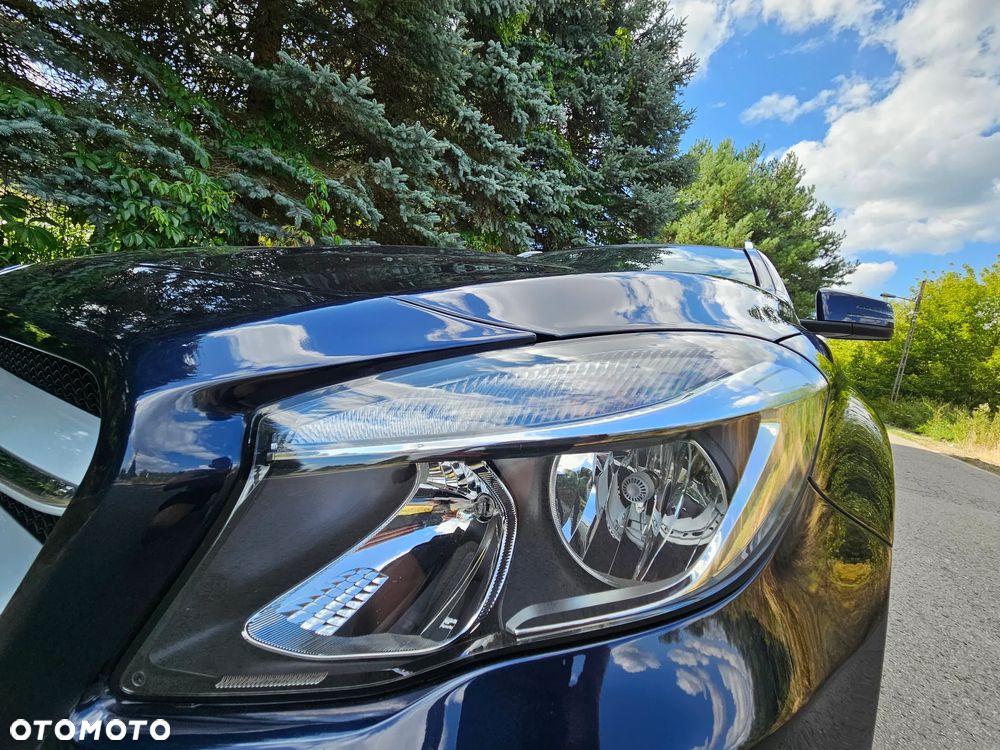 Mercedes-Benz GLA 250 7G-DCT Activity Edition - 14