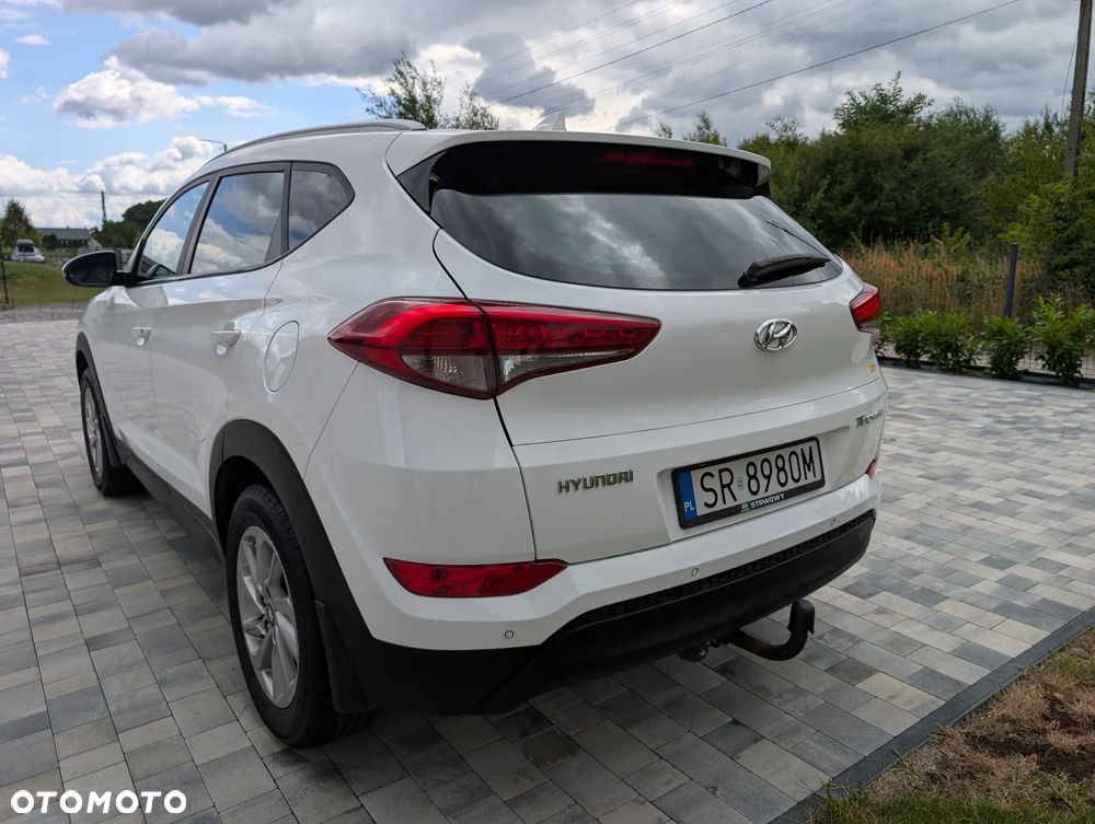 Hyundai Tucson 1.6 GDI BlueDrive Comfort 2WD - 30