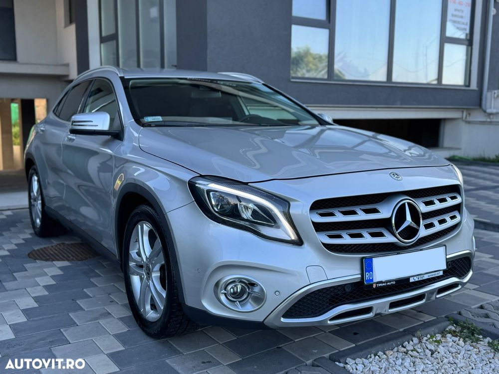 Mercedes-Benz GLA - 3