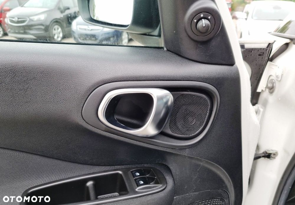 Fiat 500L - 23