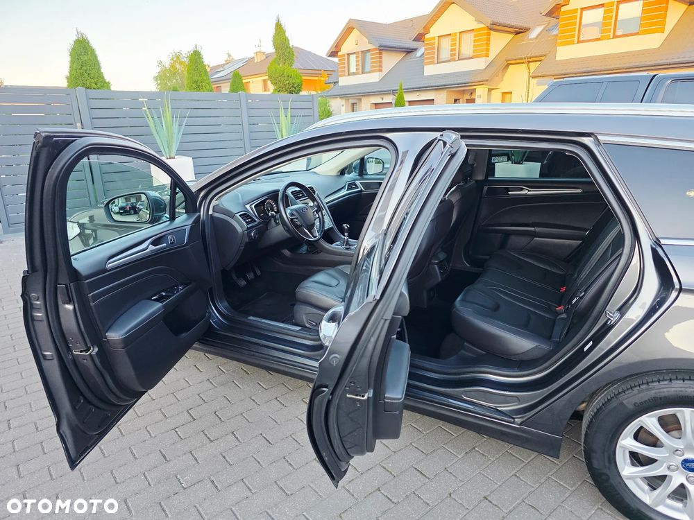 Ford Mondeo Turnier 1.6 TDCi ECOnetic Start-Stopp Titanium - 17