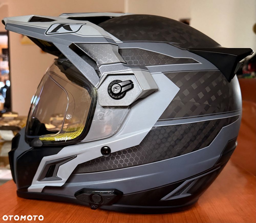 Kask Klim Krios Pro Carbon LG ARSENAL GRAY  + Dedykowany Interkom wysokiej klasy SENA 10U + Pilot Klim do interkomu - 4
