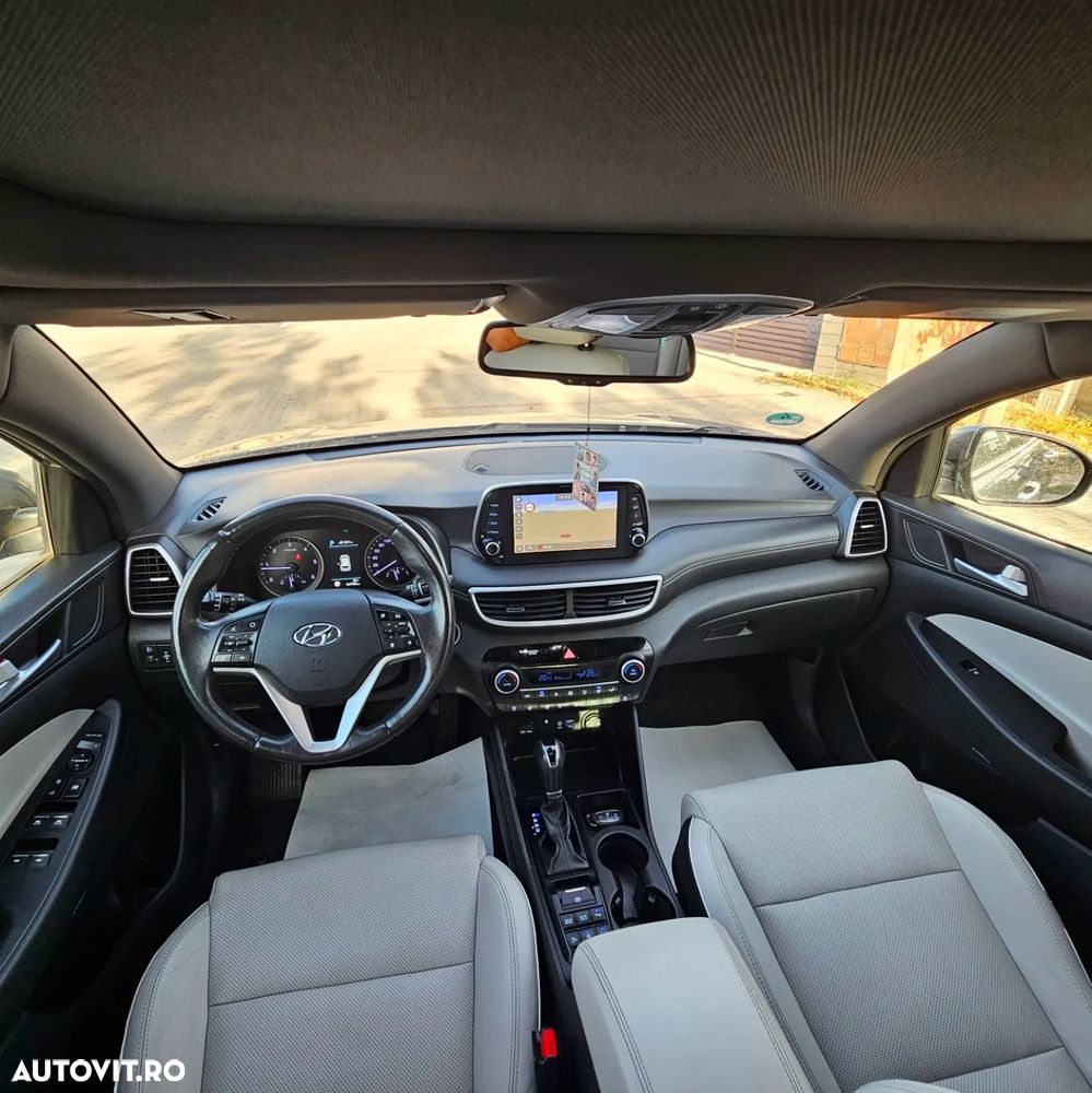 Hyundai Tucson 2.0 CRDI 4WD Automatik Premium - 8