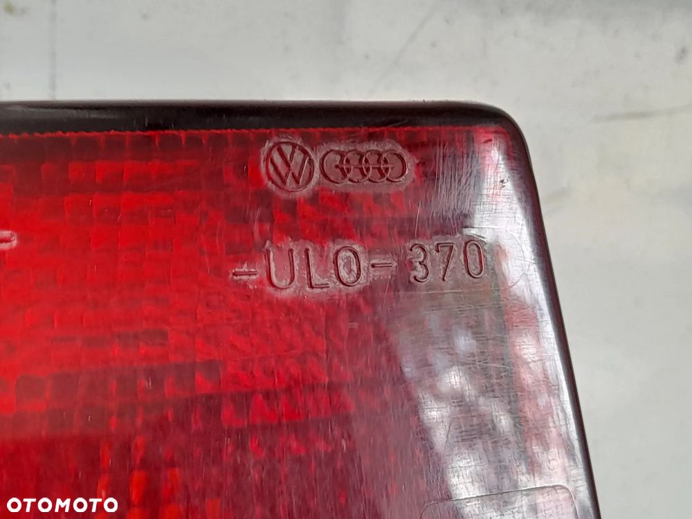 Lampa lewy tył Volkswagen Polo 86C MK2 Volkswagen OE 87A945111A - 2