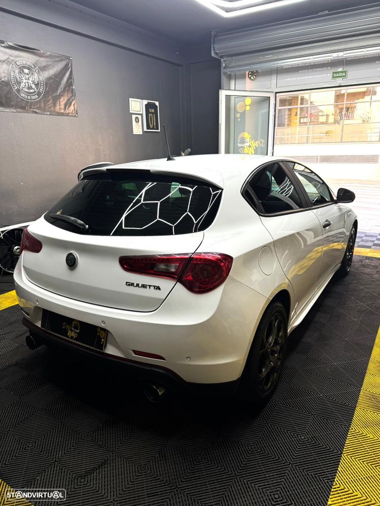 Alfa Romeo Giulietta 1.6 JTDM Super TCT - 4