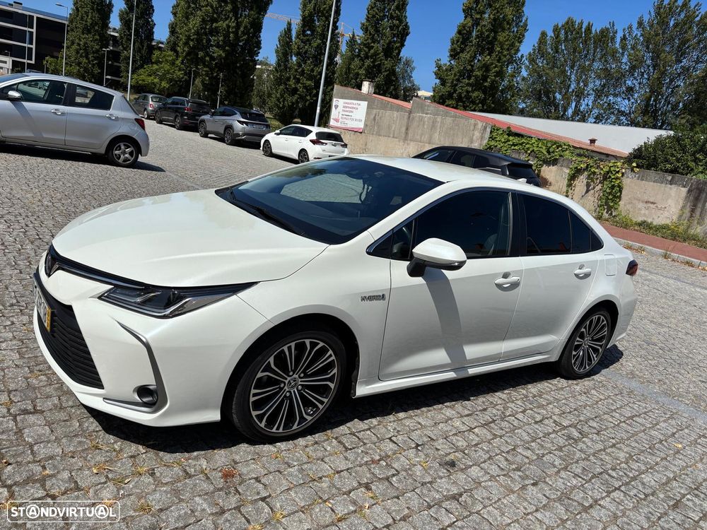 Toyota Corolla - 1