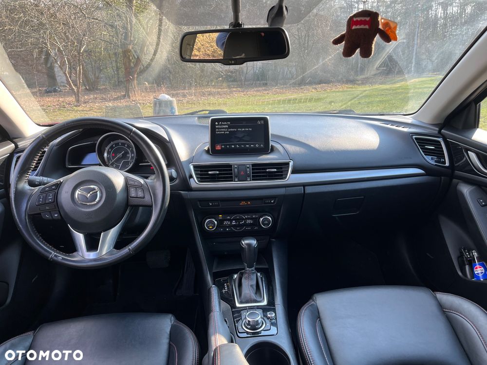 Mazda 3 - 5