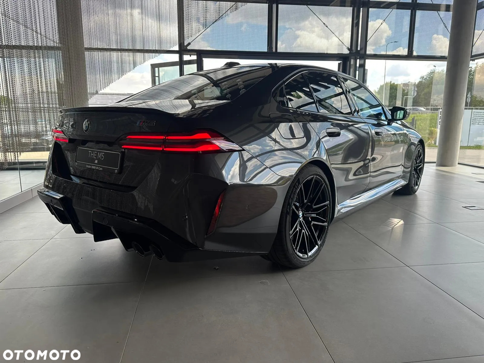 BMW M5 PHEV - 4