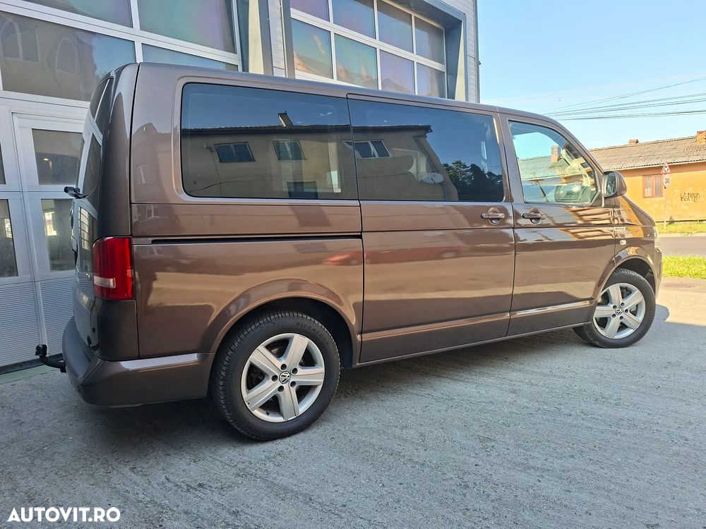 VOLKSWAGEN Multivan 2011 — imagine 12