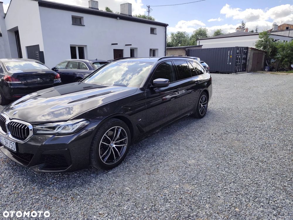 BMW Seria 5 520d mHEV M Sport sport - 2