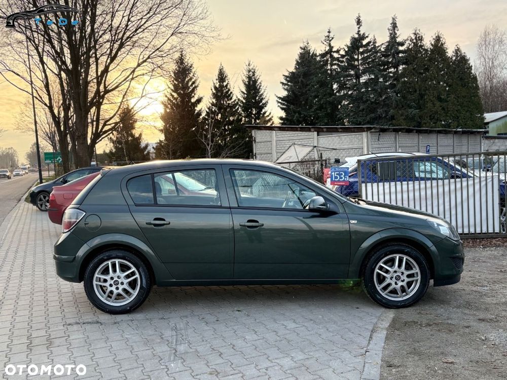 Opel Astra 1.6 Energy EU6 - 8