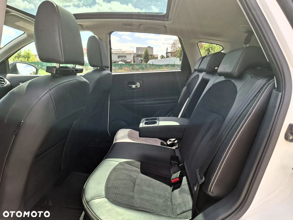 Nissan Qashqai 1.6 dCi 4 x 4 DPF Start/Stop tekna - 10