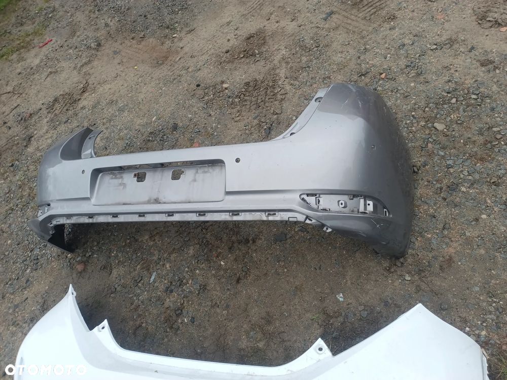 ZDERZAK TYŁ TYLNY TOYOTA AURIS II 2 LIFT HB - 2