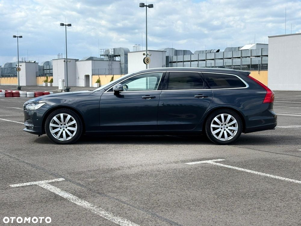 Volvo V90 D4 AWD Geartronic Momentum Pro - 2