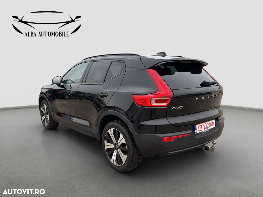 Volvo XC 40 T4 Recharge DKG Ultimate Dark - 4