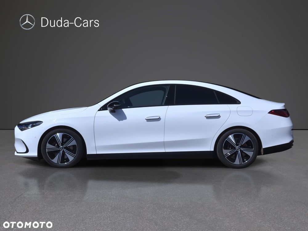 Mercedes-Benz CLA - 4