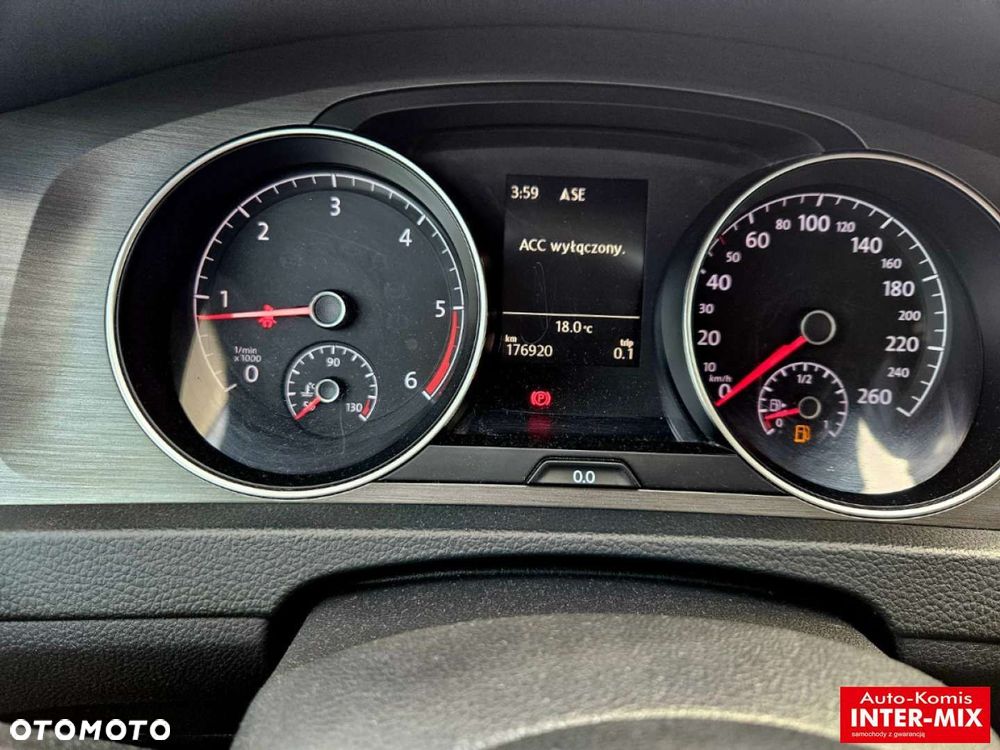 Volkswagen Golf - 19