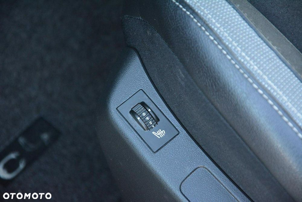 Citroën DS4 THP 165 S&S EAT6 SportChic - 28