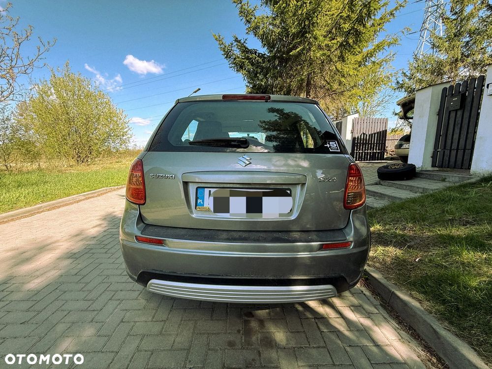 Suzuki SX4 - 6