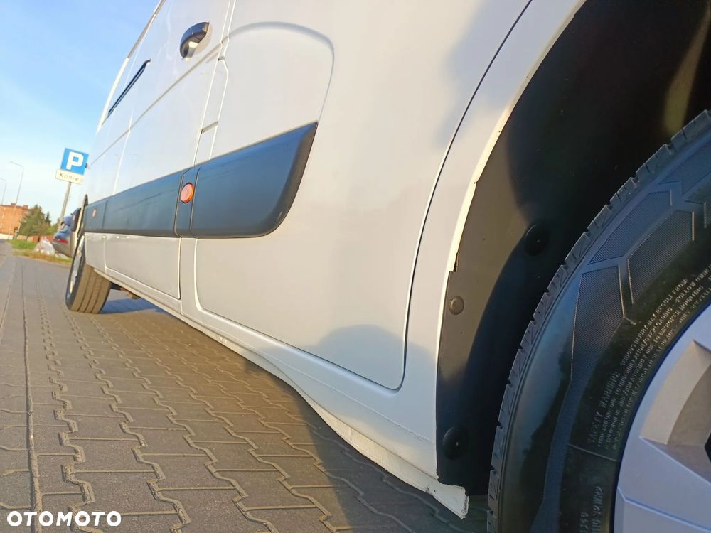 Renault MASTER L3H2 2022/2023 - 17
