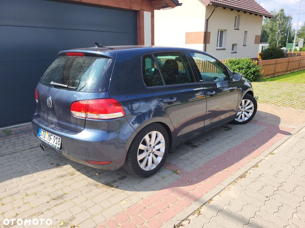 Volkswagen Golf - 4