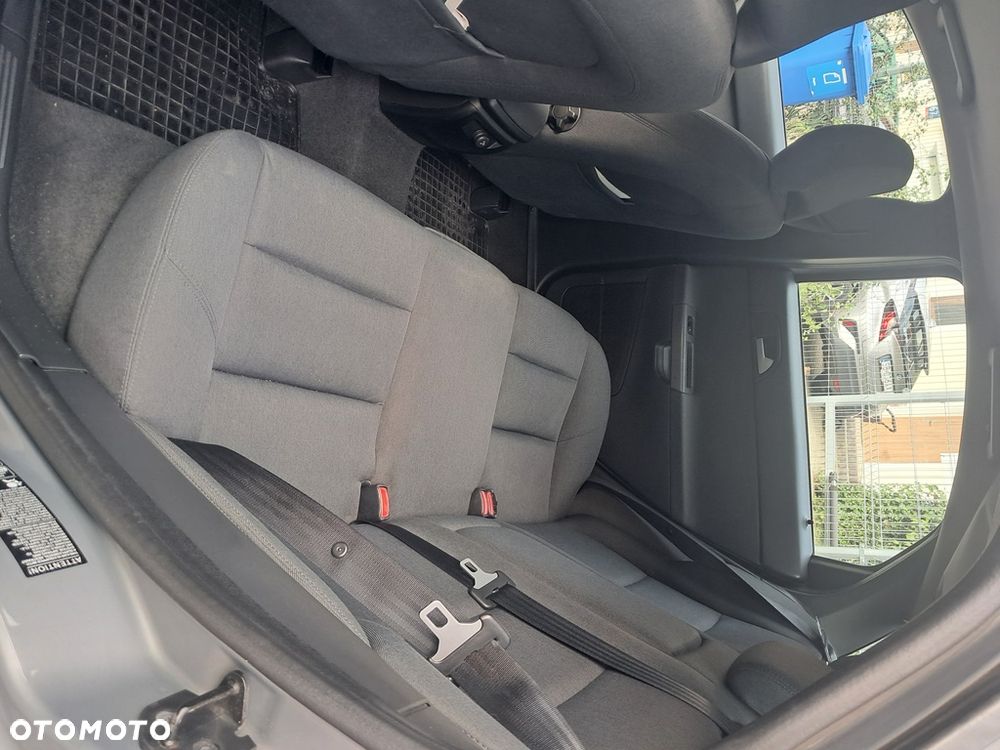 Volvo S40 1.6D - 10