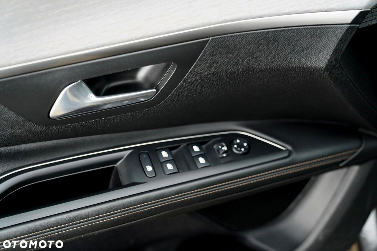 Peugeot 5008 BlueHDI 180 EAT8 GT - 9