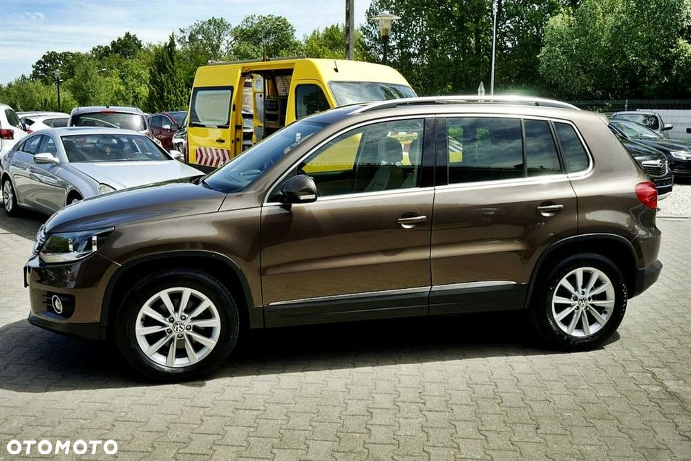 Volkswagen Tiguan 2.0 TDI DPF BlueMotion Technology Sport & Style - 8