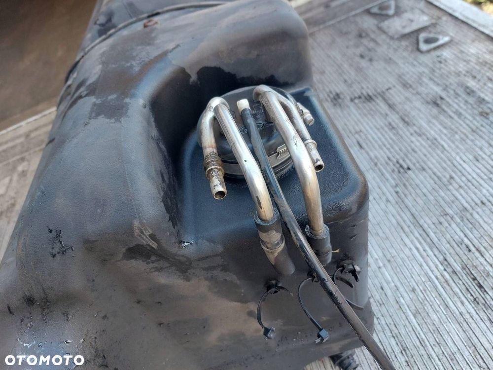 ZBIORNIK BAK ADBLUE RENAULT MAGNUM 460 DXi EURO 5 - 5