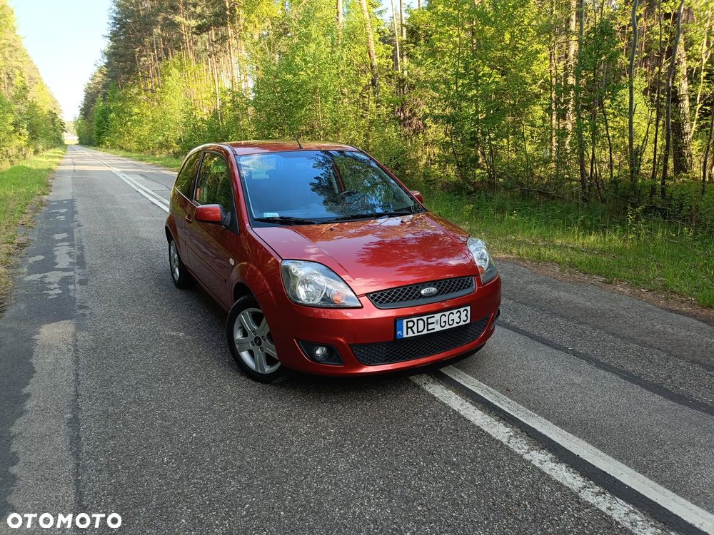 Ford Fiesta 1.4 TDCI - 32
