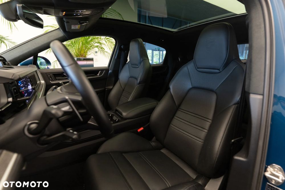 Porsche Cayenne Standard - 13