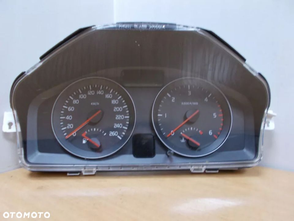 Licznik zegary Volvo S40 V50 C30 C70 diesel EU