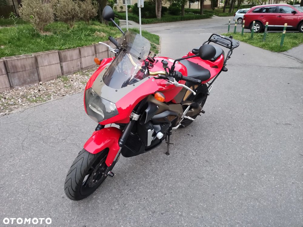 Aprilia Tuono - 7