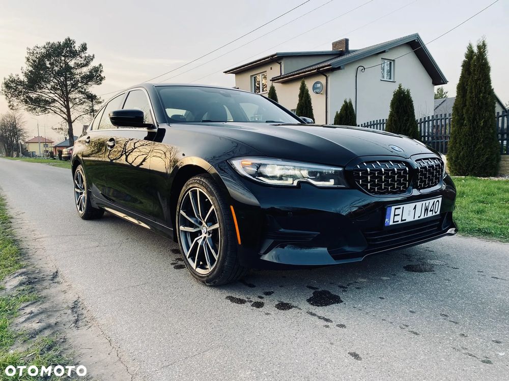 BMW Seria 3 330i - 1