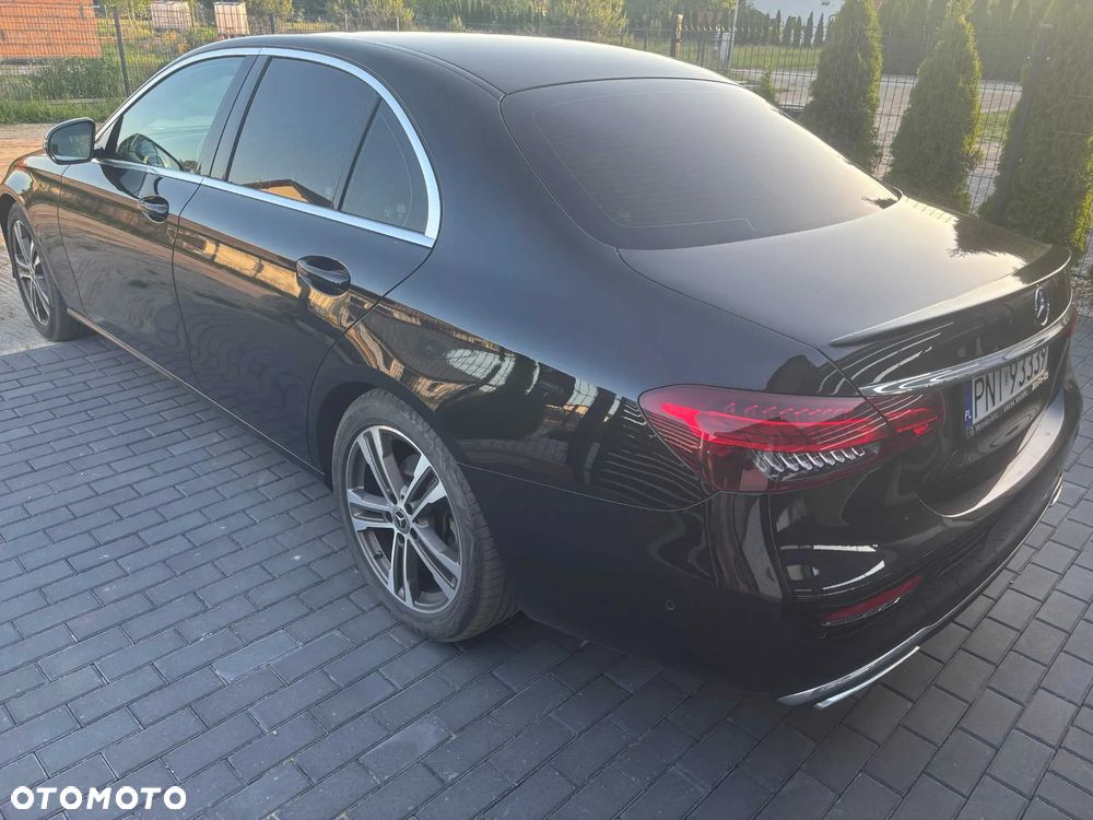 Mercedes-Benz Klasa E 220 d Avantgarde - 3