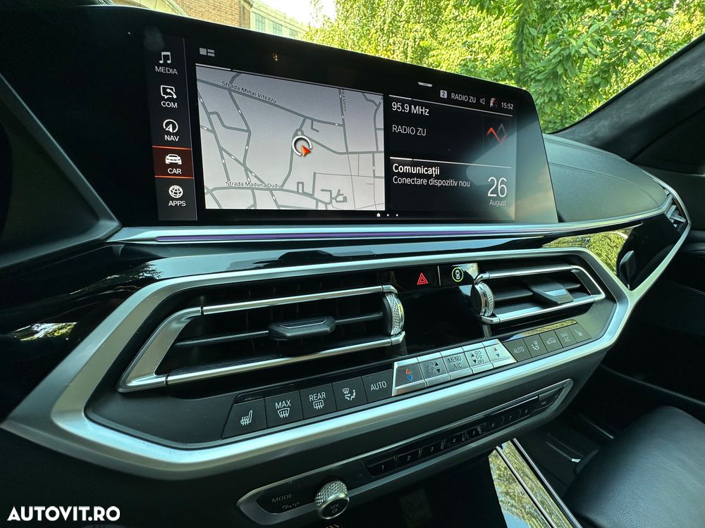 BMW X7 - 11